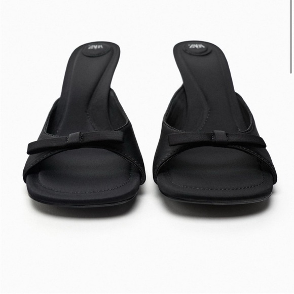 ☆Zara Women’s Black Bow Kitten Heels☆ - Picture 3 of 9